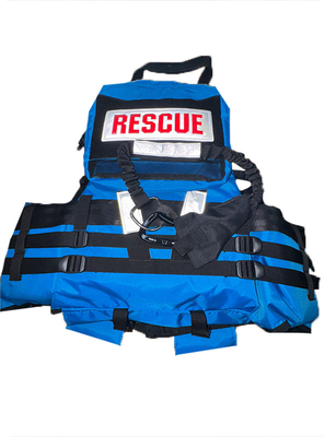 150N เสื้อช่วยชีวิตมืออาชีพหลายกระเป๋า พลอยสูง PFD เสื้อช่วยชีวิตในน้ําสําหรับกีฬาน้ําที่รุนแรง