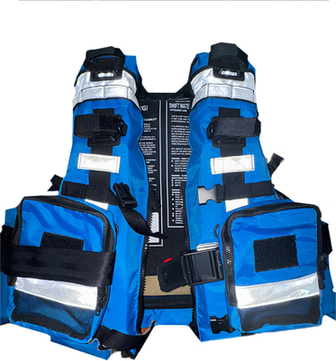 150N เสื้อช่วยชีวิตมืออาชีพหลายกระเป๋า พลอยสูง PFD เสื้อช่วยชีวิตในน้ําสําหรับกีฬาน้ําที่รุนแรง
