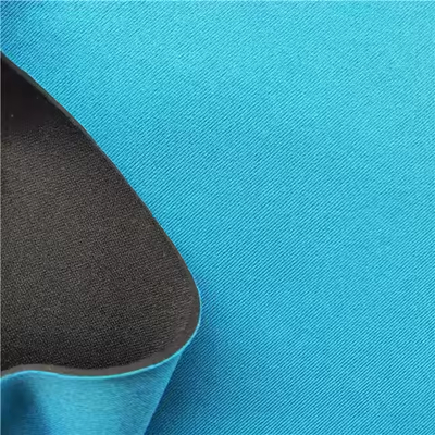 ผ้า Neoprene หนา กันน้ำ สำหรับงานอุตสาหกรรม ความแข็ง 5-10 Shore A ทำความสะอาดง่าย